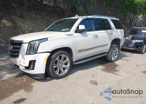 2015 Cadillac Escalade Luxury z USA, uszkodzony, nr VIN 1GYS4MKJXFR691482